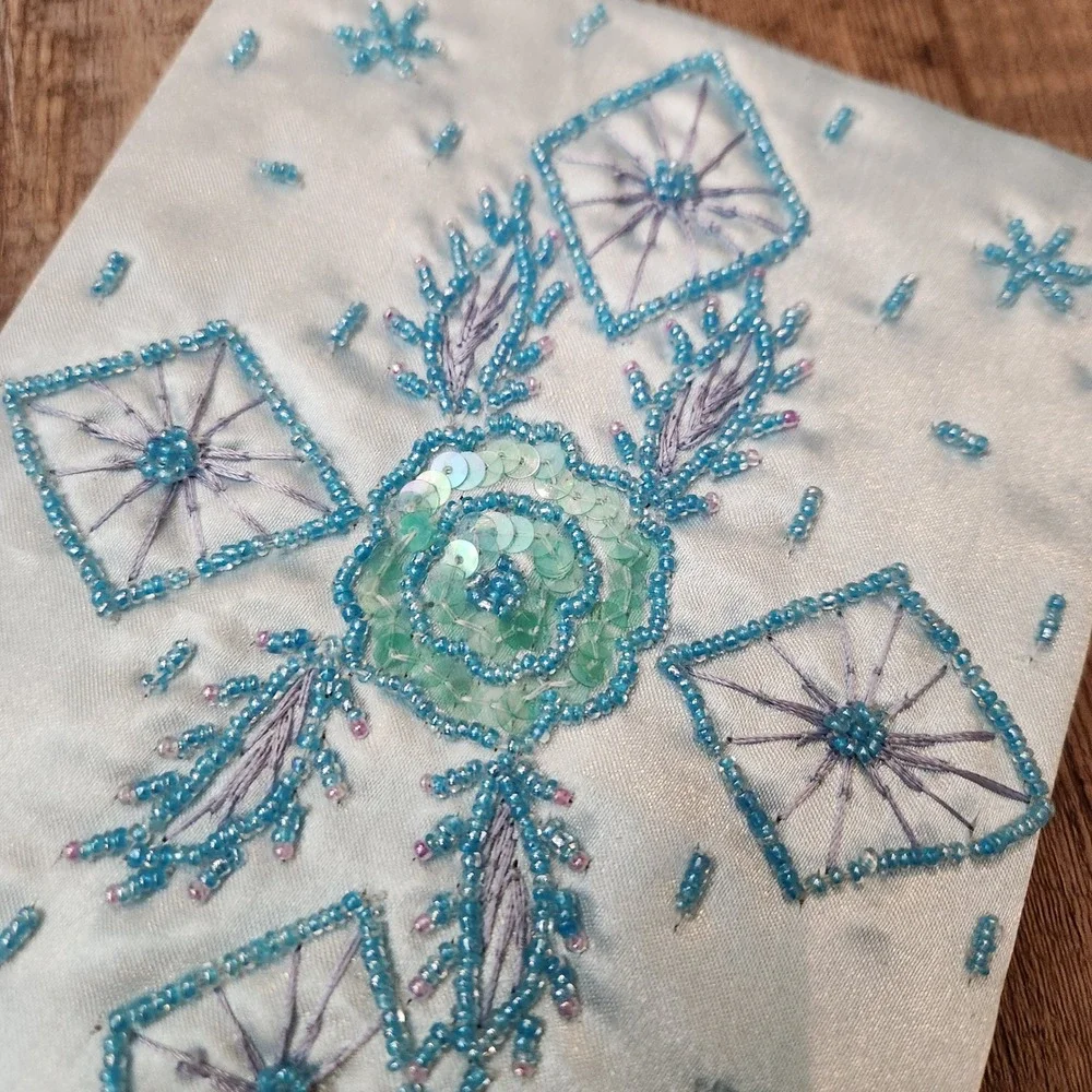 Vintage‎ Style Beaded Embroidered Fabric Journal Set Gray Blue 2pc Blank Pages